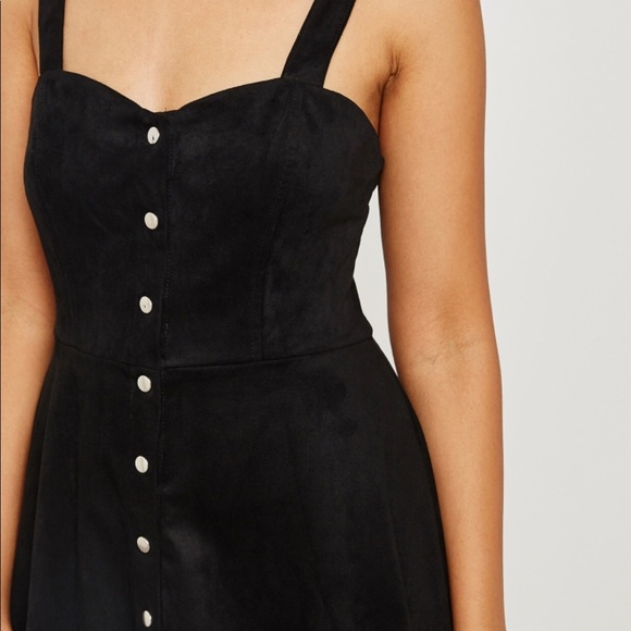 Button Detail Skater Dress - Picture 4 of 7